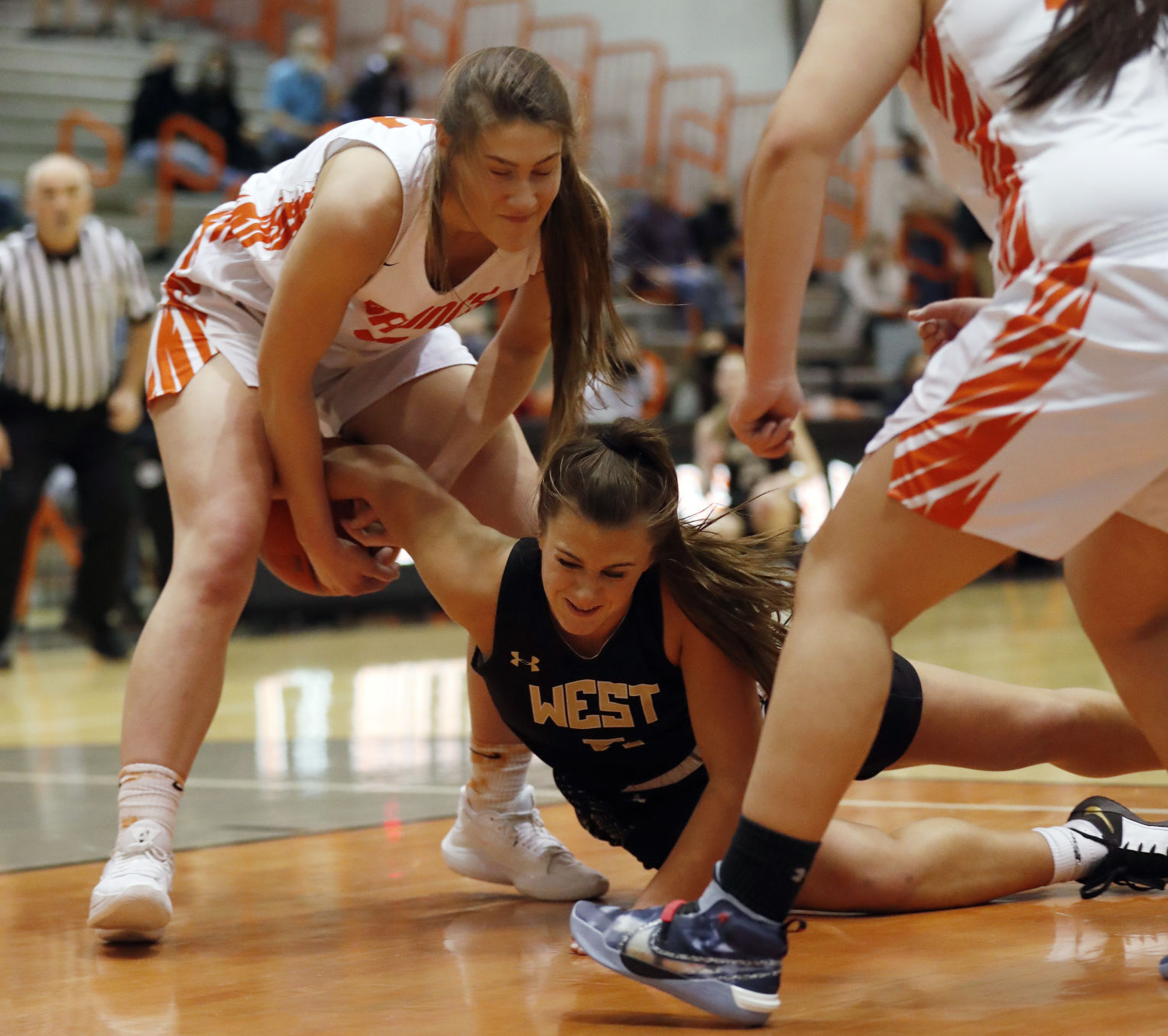 Billings Senior v West girls hoops
